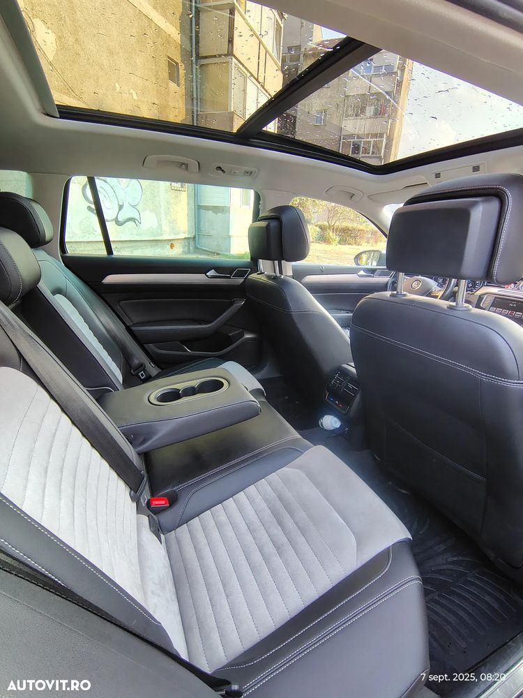 Volkswagen Passat Variant 2.0 TSI DSG 4Motion Highline - 7