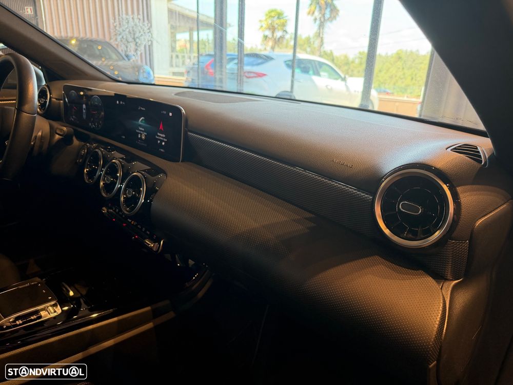 Mercedes-Benz A 180 d 7G-DCT Progressive - 30