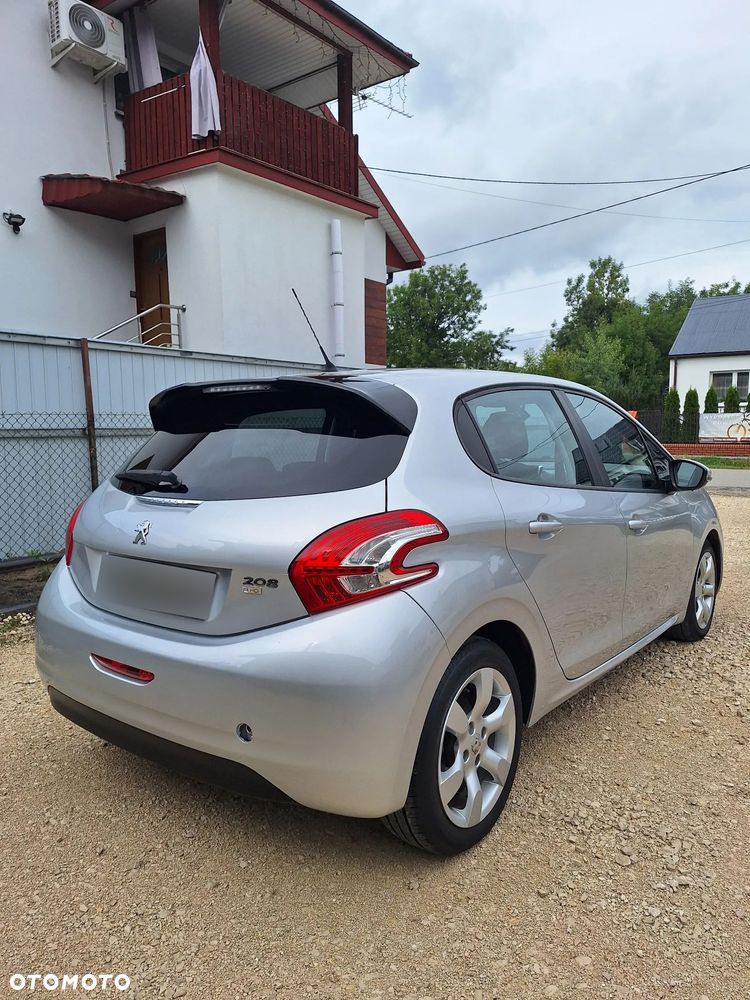 Peugeot 208 1.6 e-HDi Active STT - 6