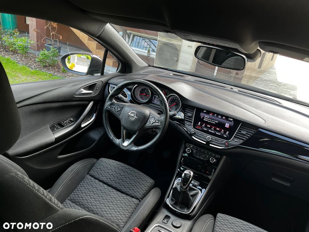 Opel Astra 1.4 T Elite - 36