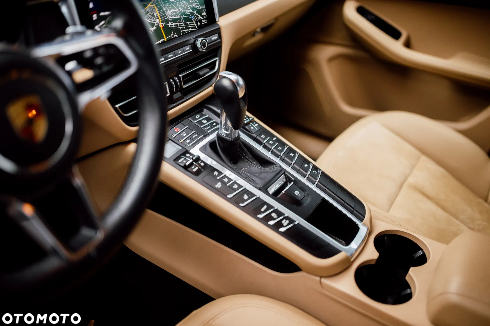 Porsche Macan Standard - 21