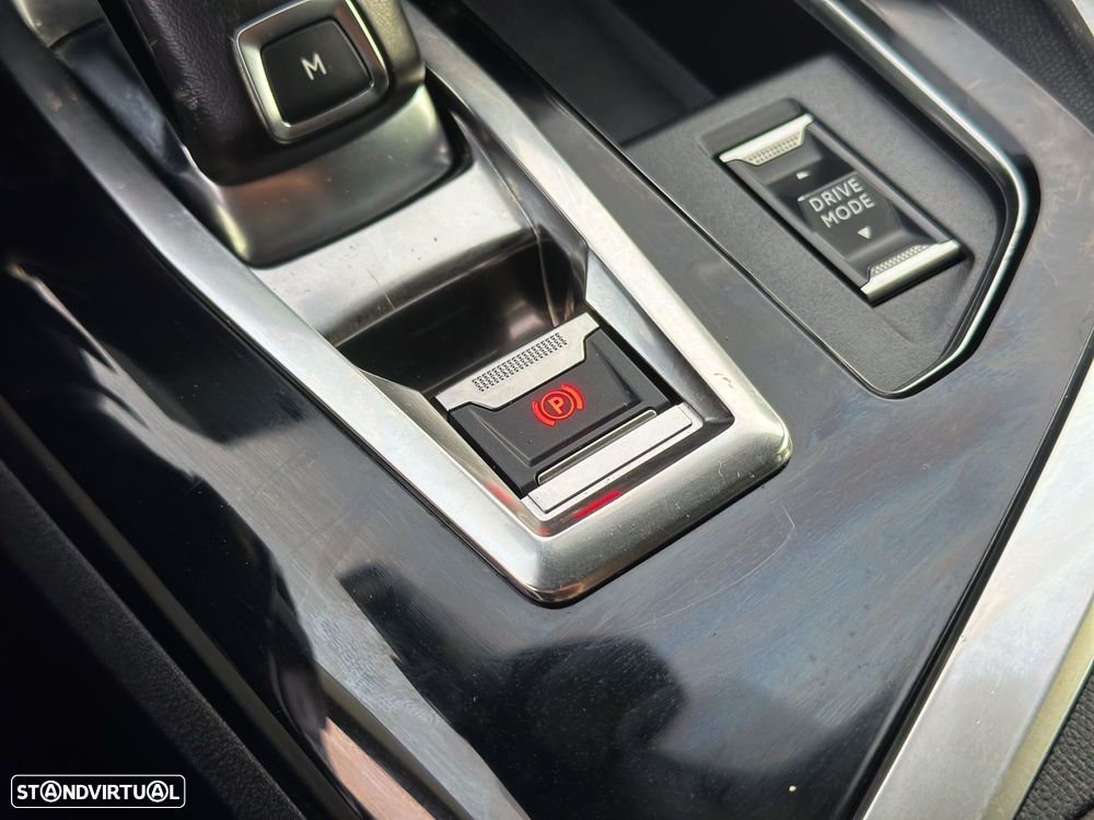 Peugeot 5008 1.5 BlueHDi Active Pack EAT8 - 22