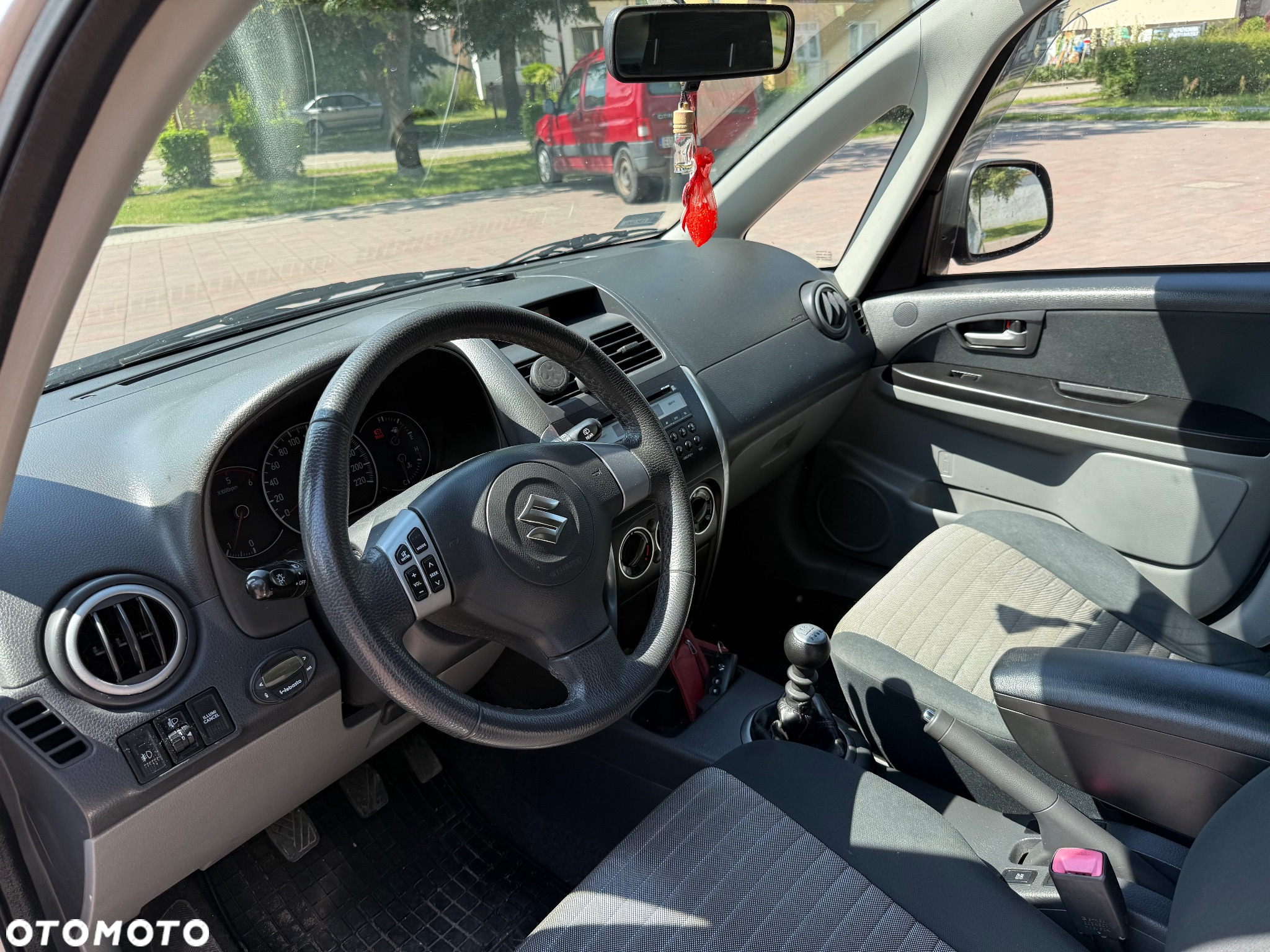 Suzuki SX4 1.9 DDiS DPF 4x2 Comfort - 8