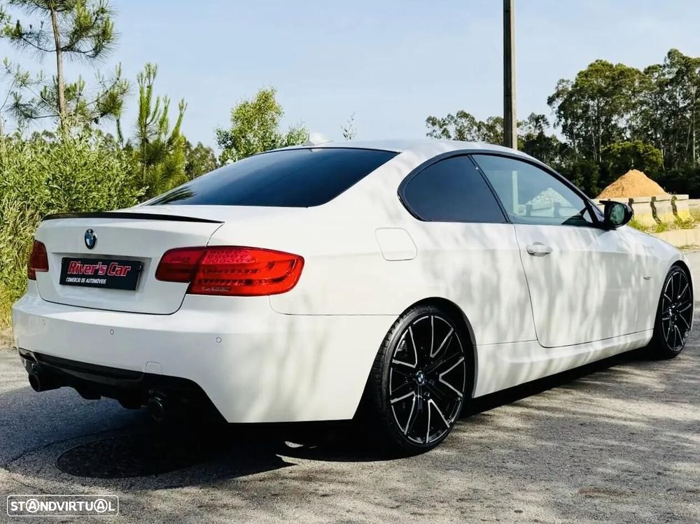 BMW 320 d Coupe Edição M - 5