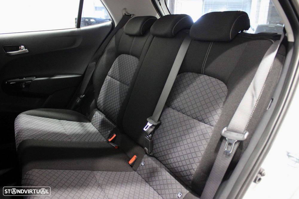 Kia Picanto 1.0 MPi Urban - 29