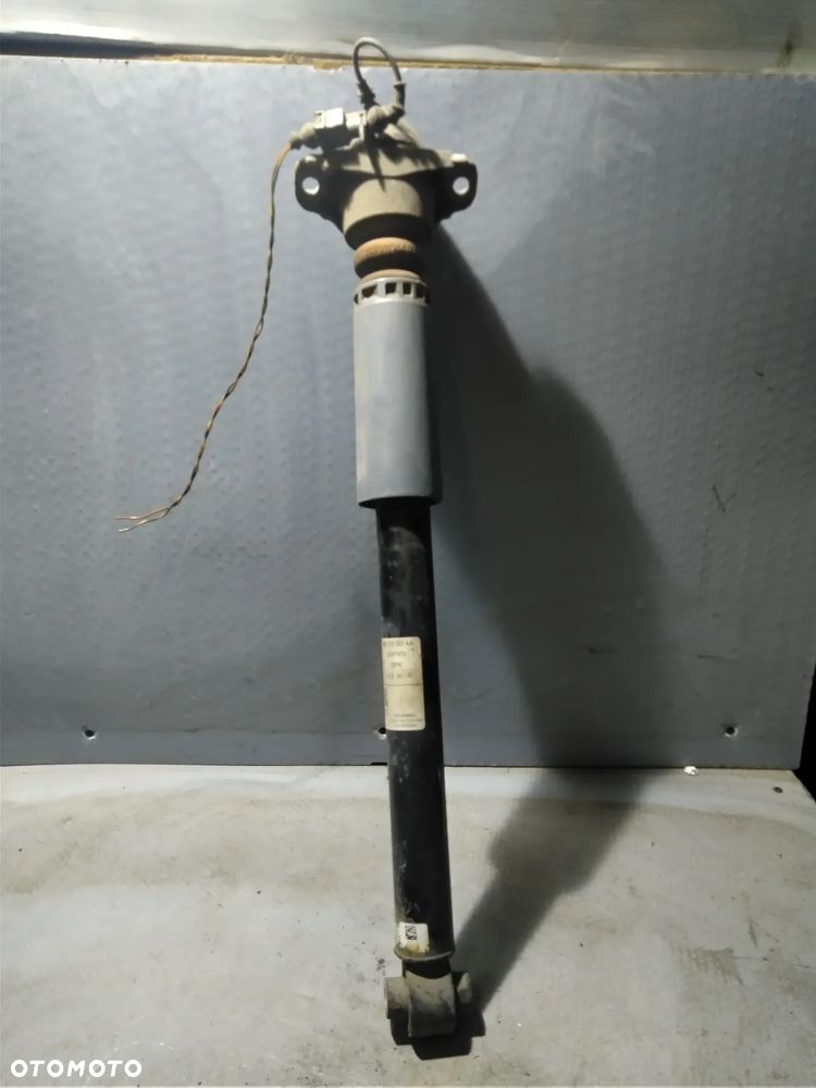 Amortyzator tylny S3 8V 8V0513021AA - 1