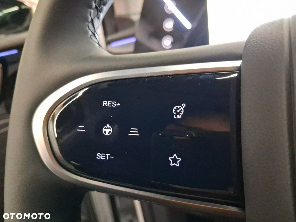 Omoda E5 - 19