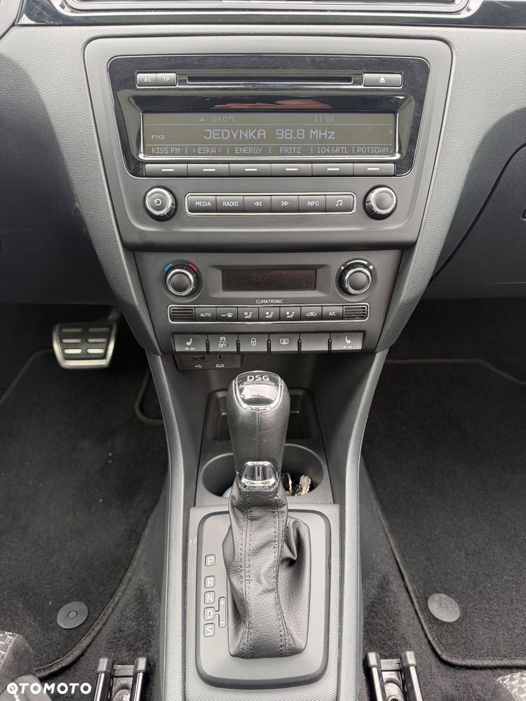 Skoda RAPID - 15