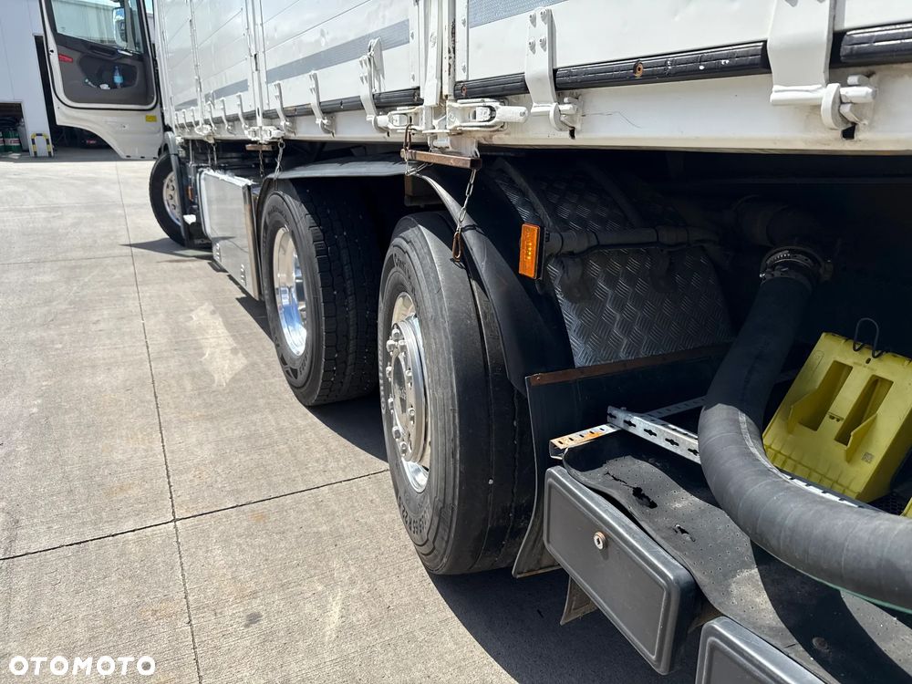 Scania R500 Wywrotka z wydmuchem Kompresor typu Welgro / Heitling do paszy - 18