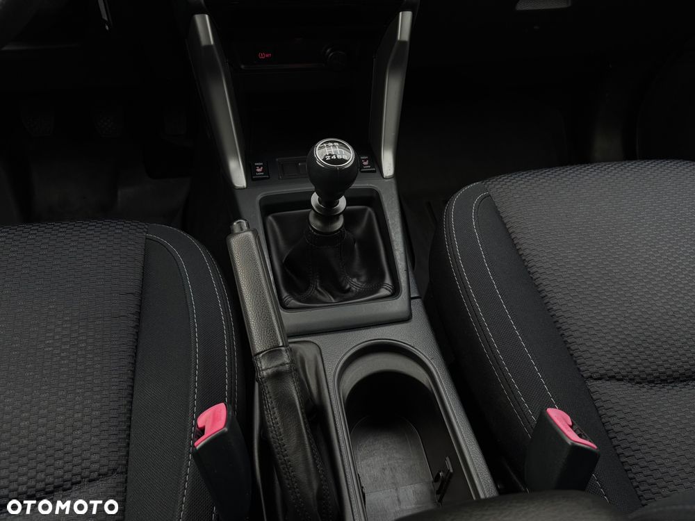 Subaru Forester 2.0 D Active - 18