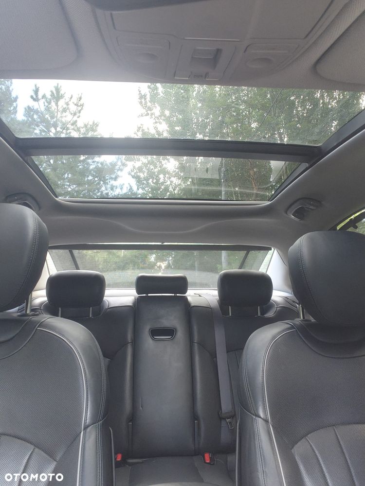 Hyundai Genesis - 20