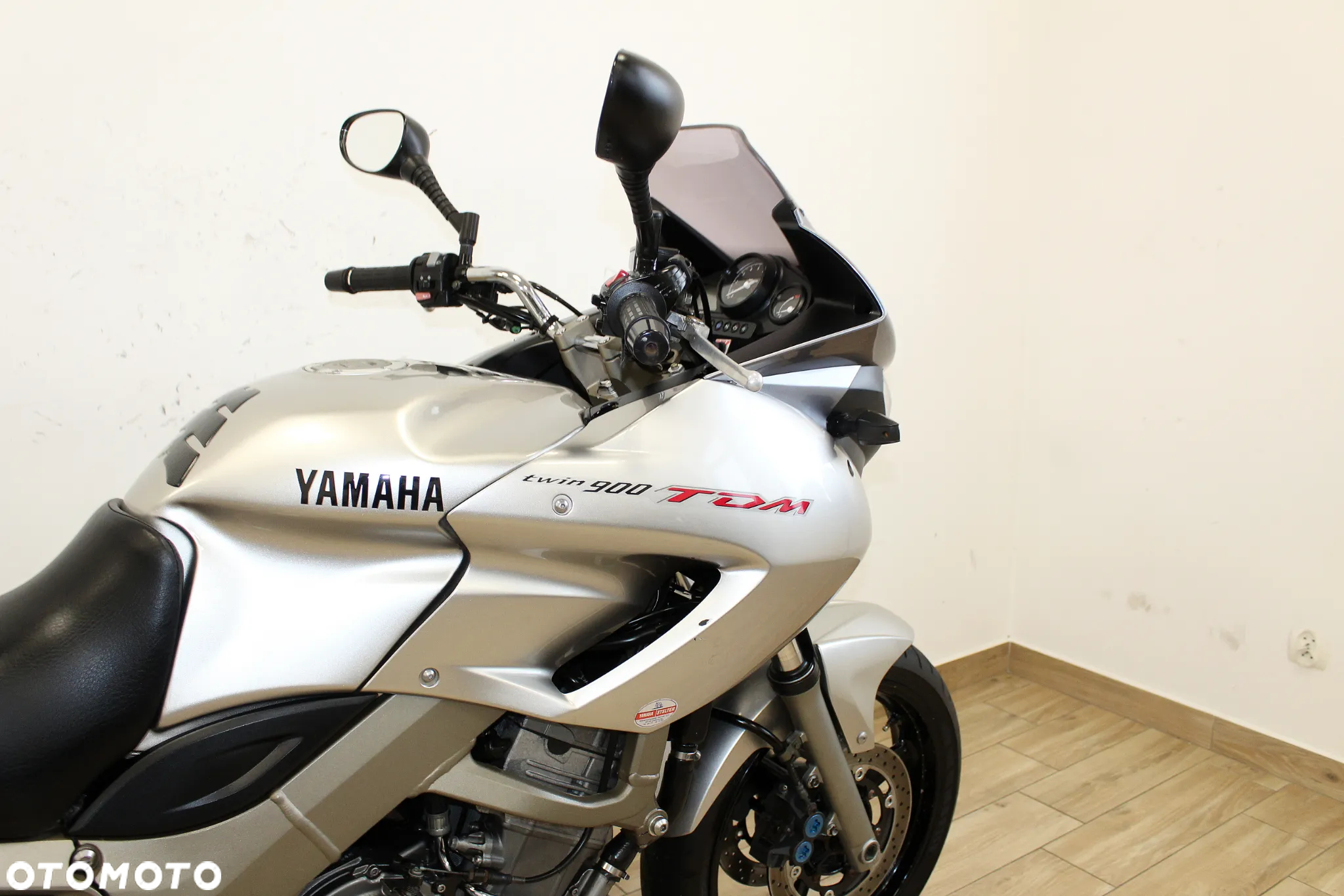 Yamaha TDM - 12
