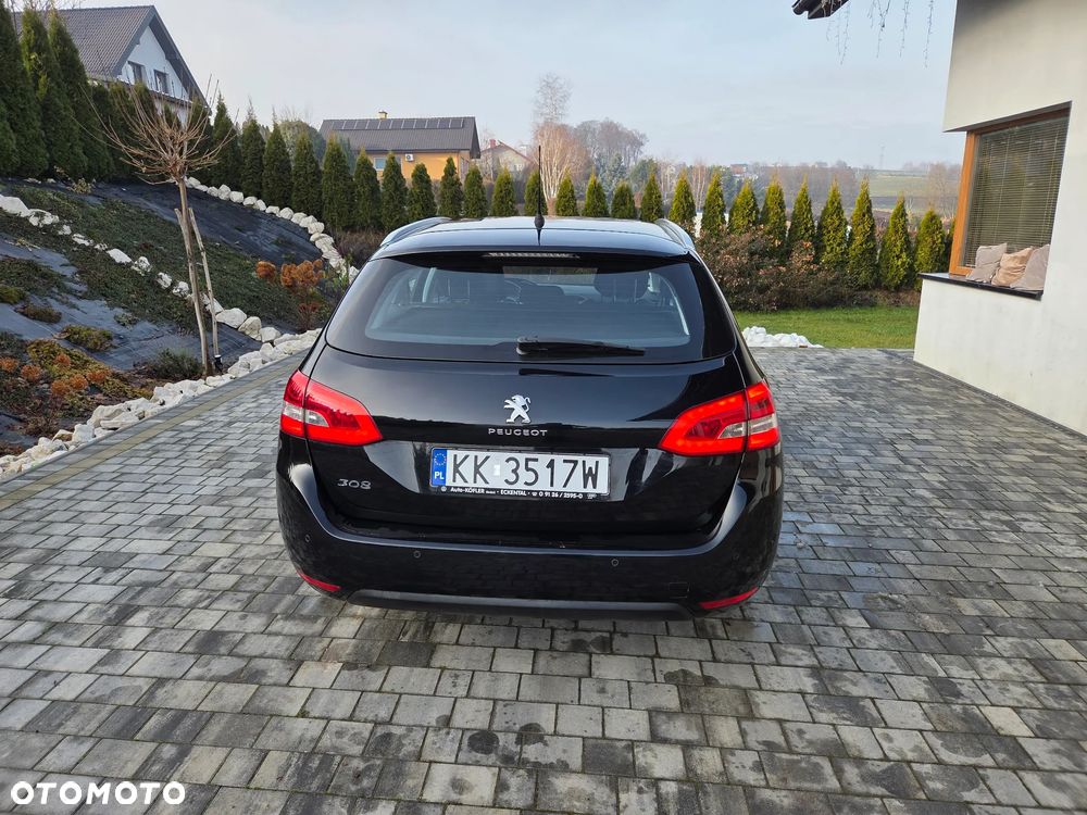 Peugeot 308 BlueHDi FAP 130 Stop & Start Allure Pack - 14