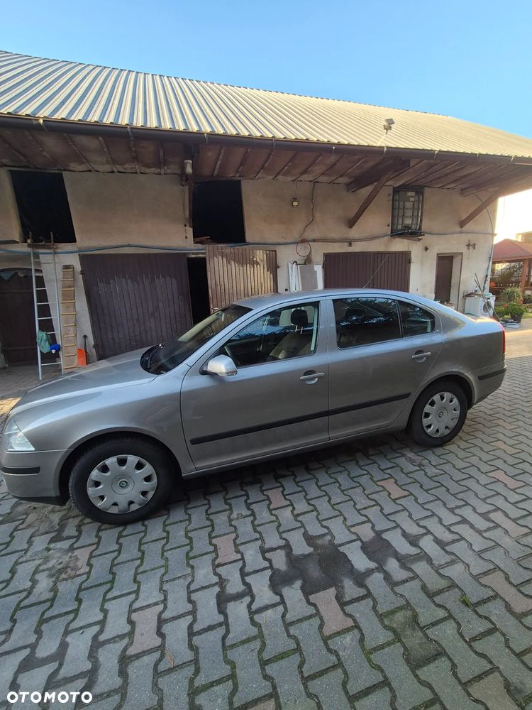 Skoda Octavia 1.9 TDI Ambiente - 2