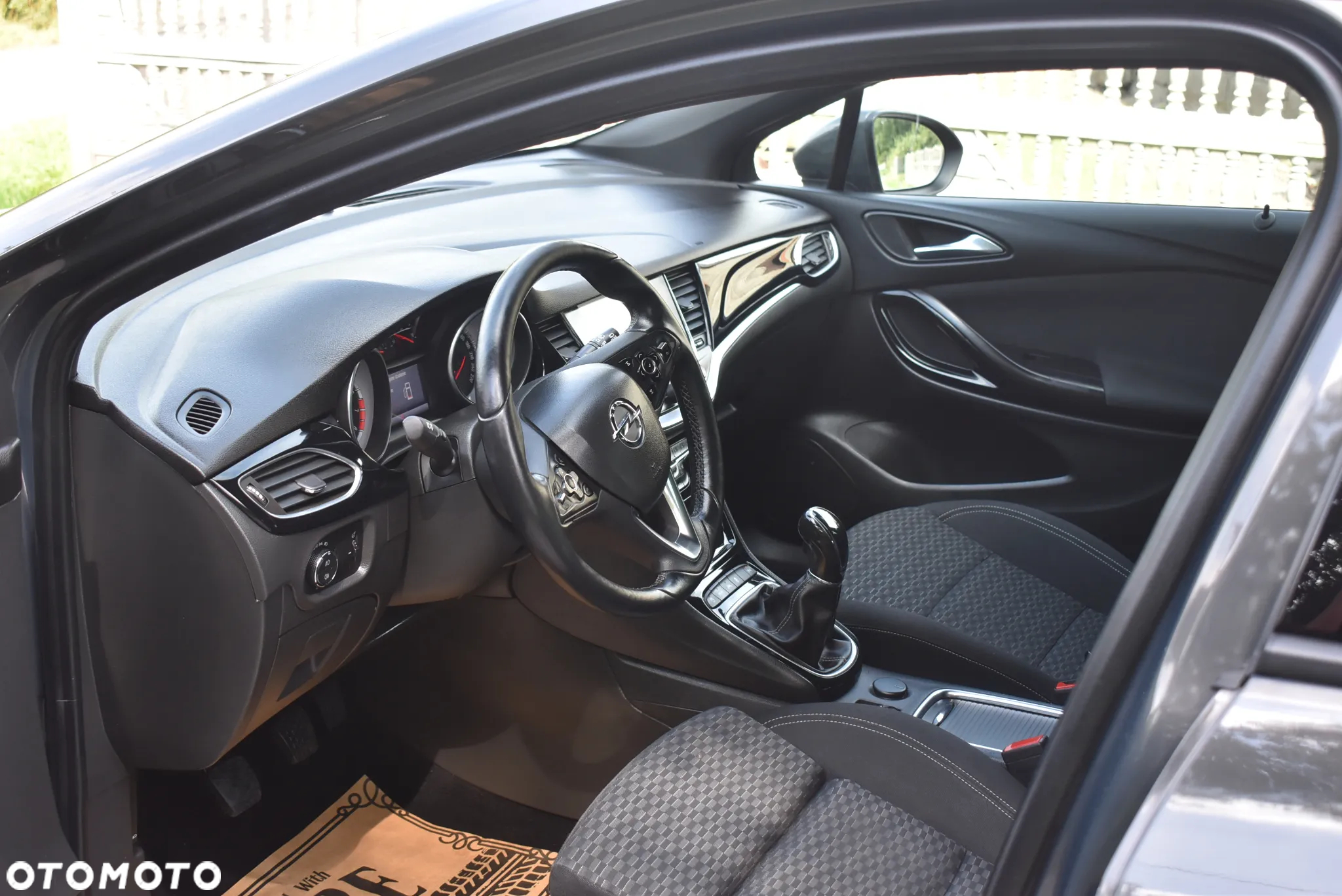 Opel Astra - 26