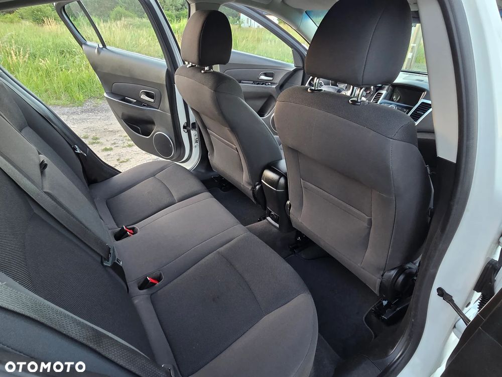 Chevrolet Cruze 1.8 LTZ+ - 20