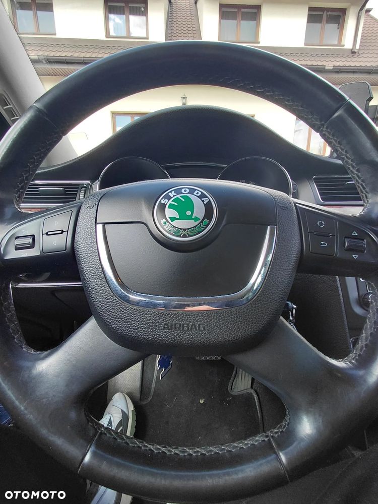 Skoda Superb 2.0 TDI DSG Elegance - 12