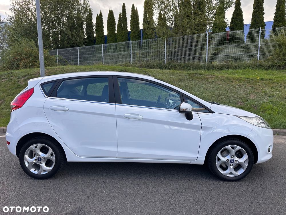 Ford Fiesta 1.25 Titanium - 12