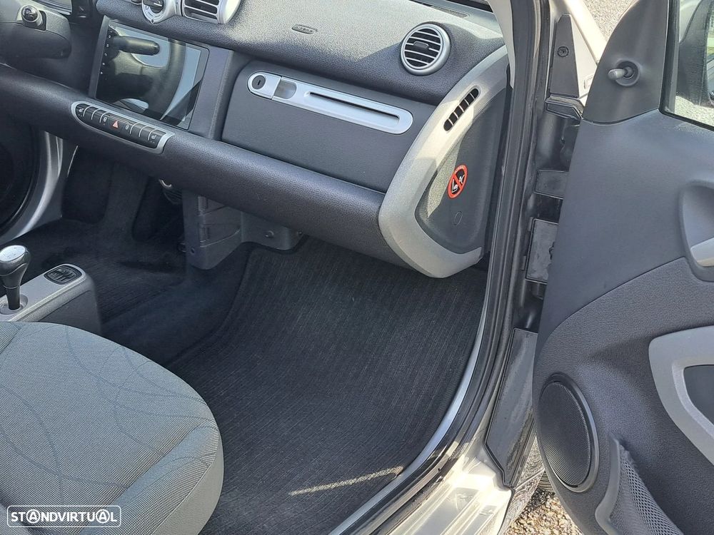 Smart Fortwo Cabrio cdi softouch passion dpf - 17