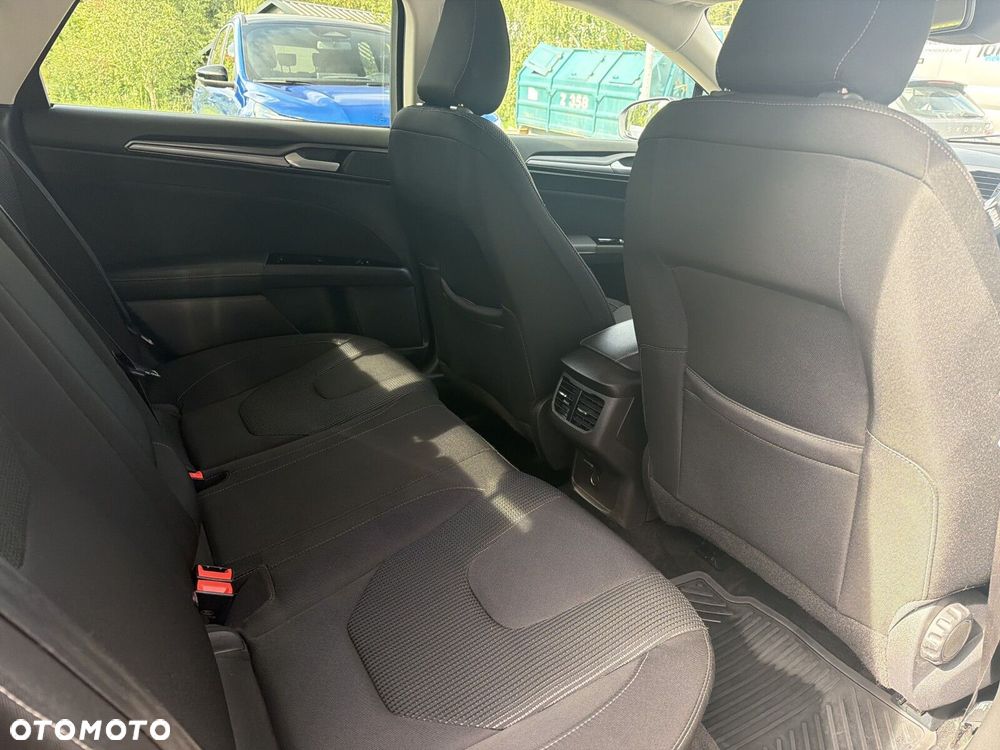 Ford Mondeo - 11