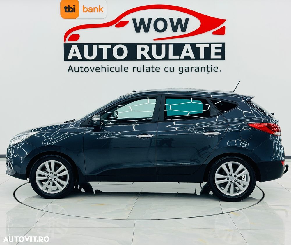 Hyundai ix35 2.0 CRDI 4WD Fifa World Cup Gold Edition - 35