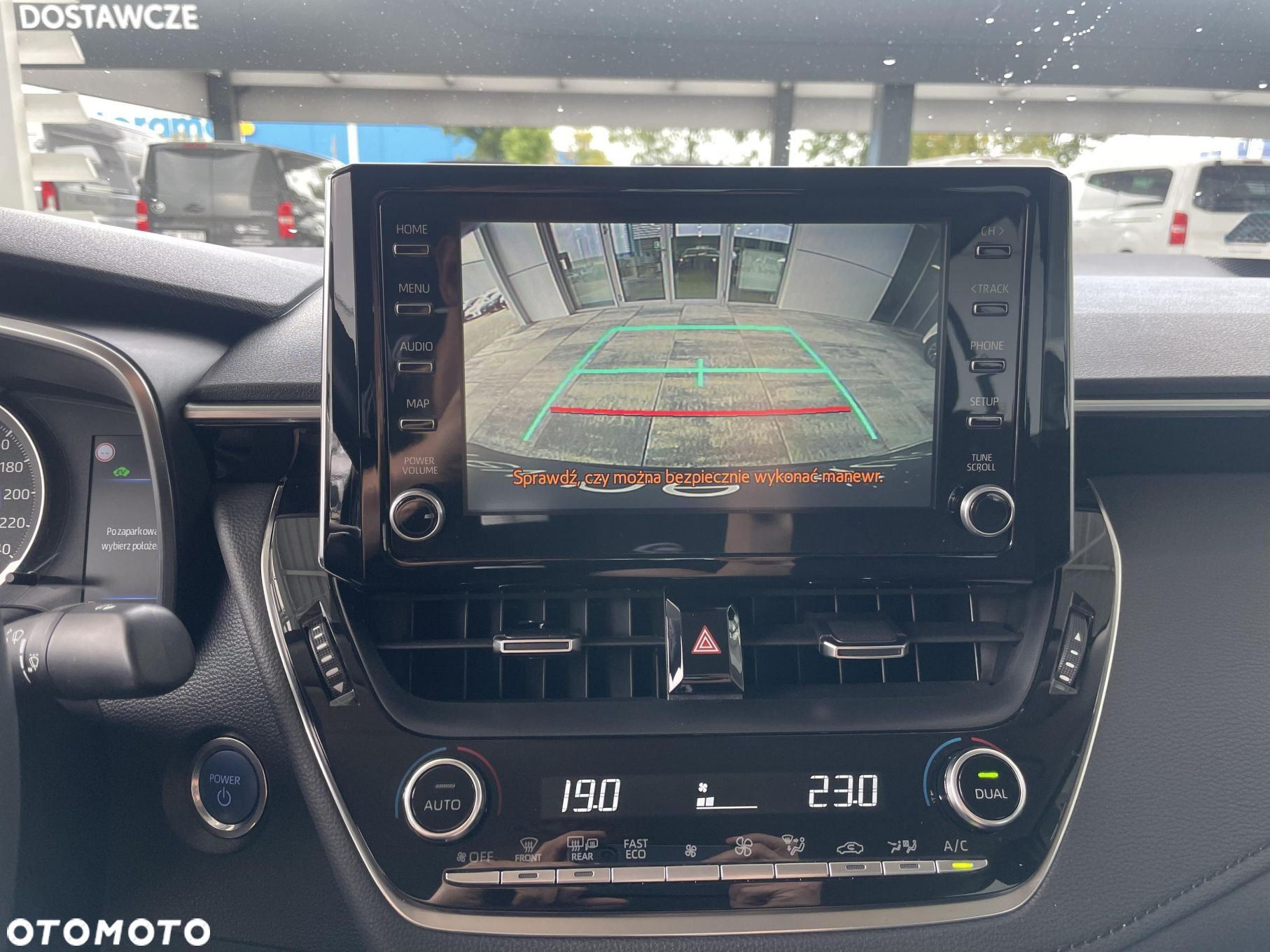 Toyota Corolla - 18