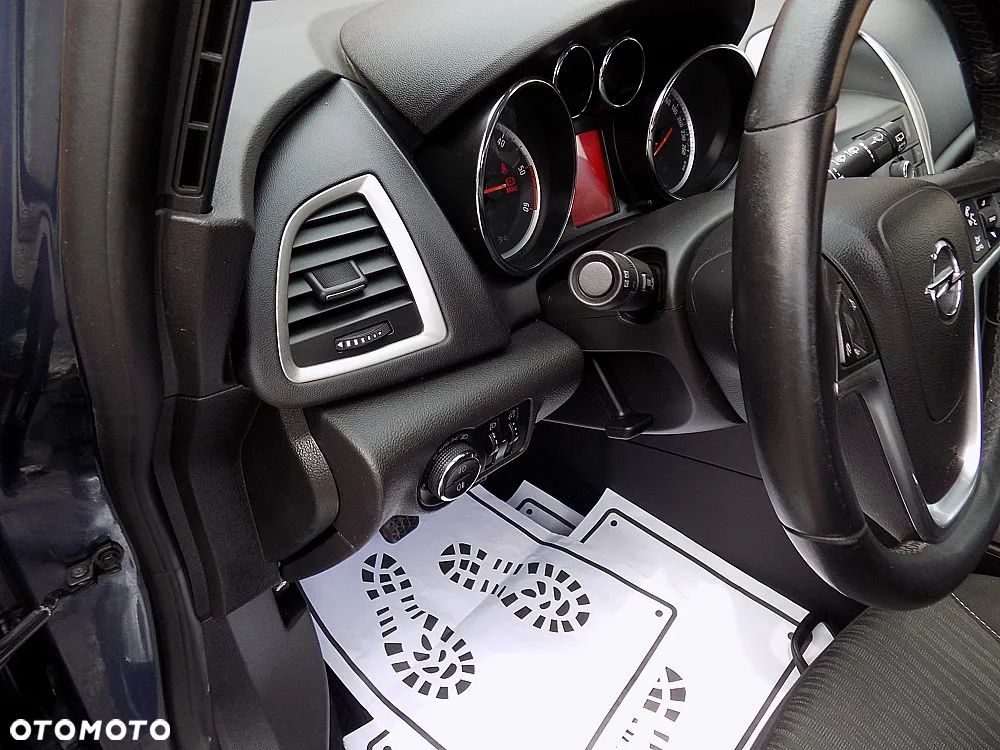 Opel Astra 1.7 CDTI DPF - 10