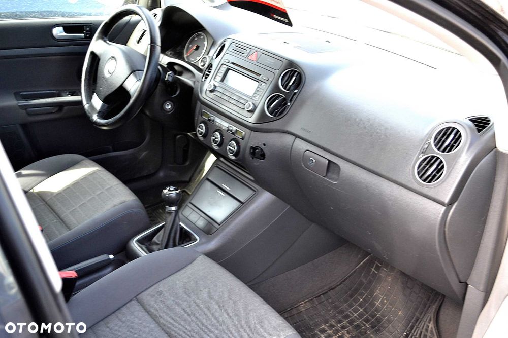 Volkswagen Golf Plus - 8