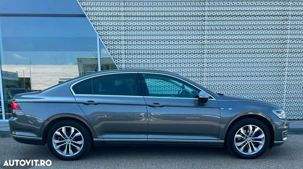 Volkswagen Passat 1.4 TSI DSG GTE - 5