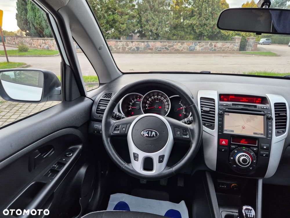 Kia Venga 1.6 CRDi 128 Dream-Team Edition - 30
