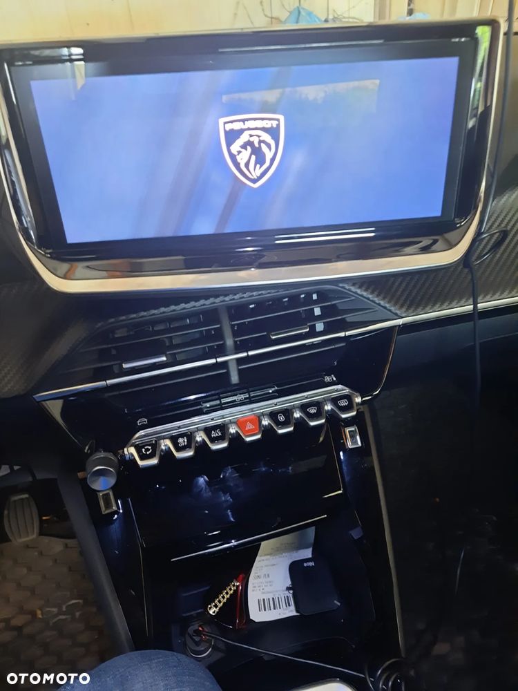 Peugeot 2008 PureTech 100 Active S&S BVM6 - 5