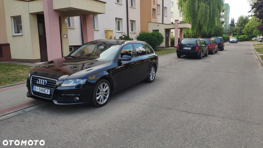 Audi A4 Avant 2.0 TDI DPF Ambiente - 21