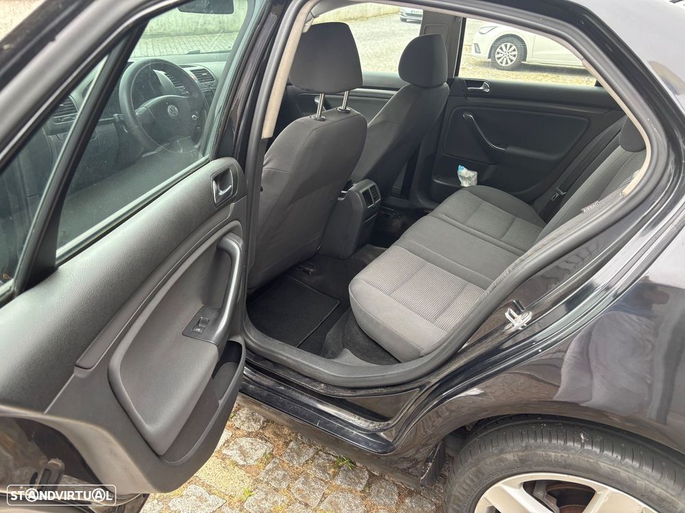 VW Jetta 1.9 TDi Trendline - 6
