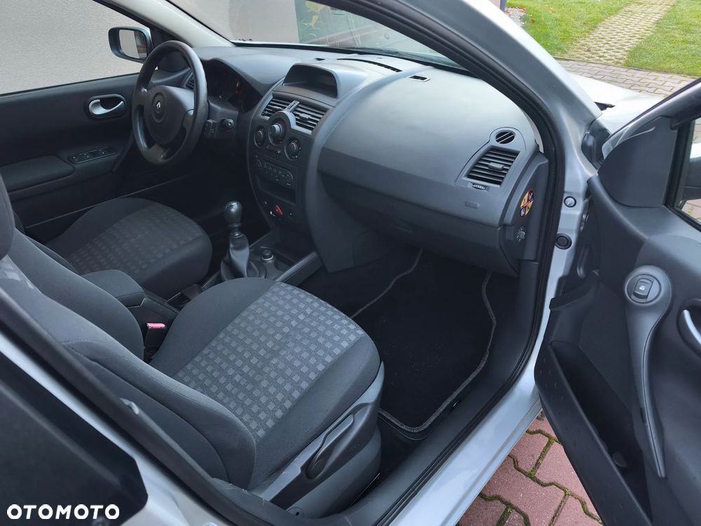 Renault Megane - 16