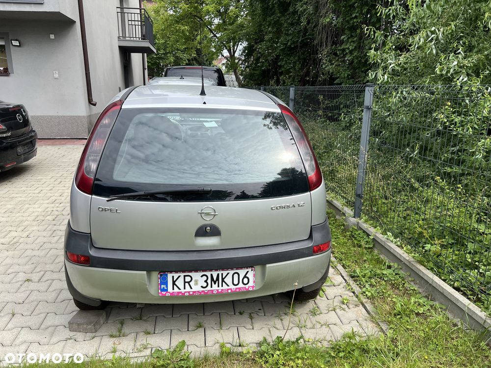 Opel Corsa - 4