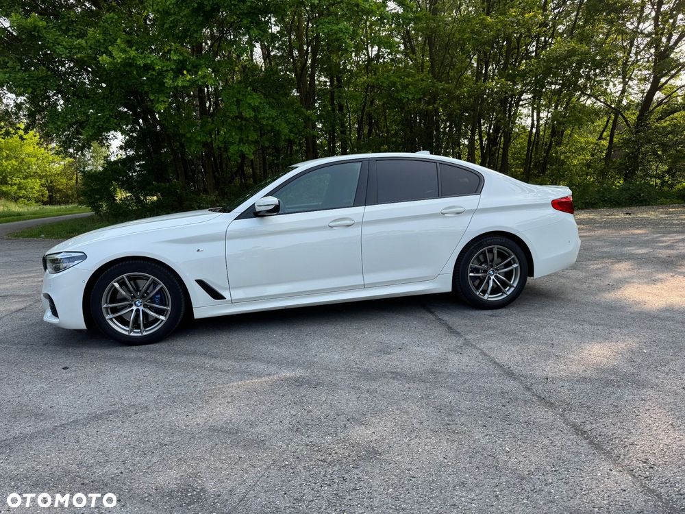 BMW Seria 5 530i GPF Luxury Line sport - 3