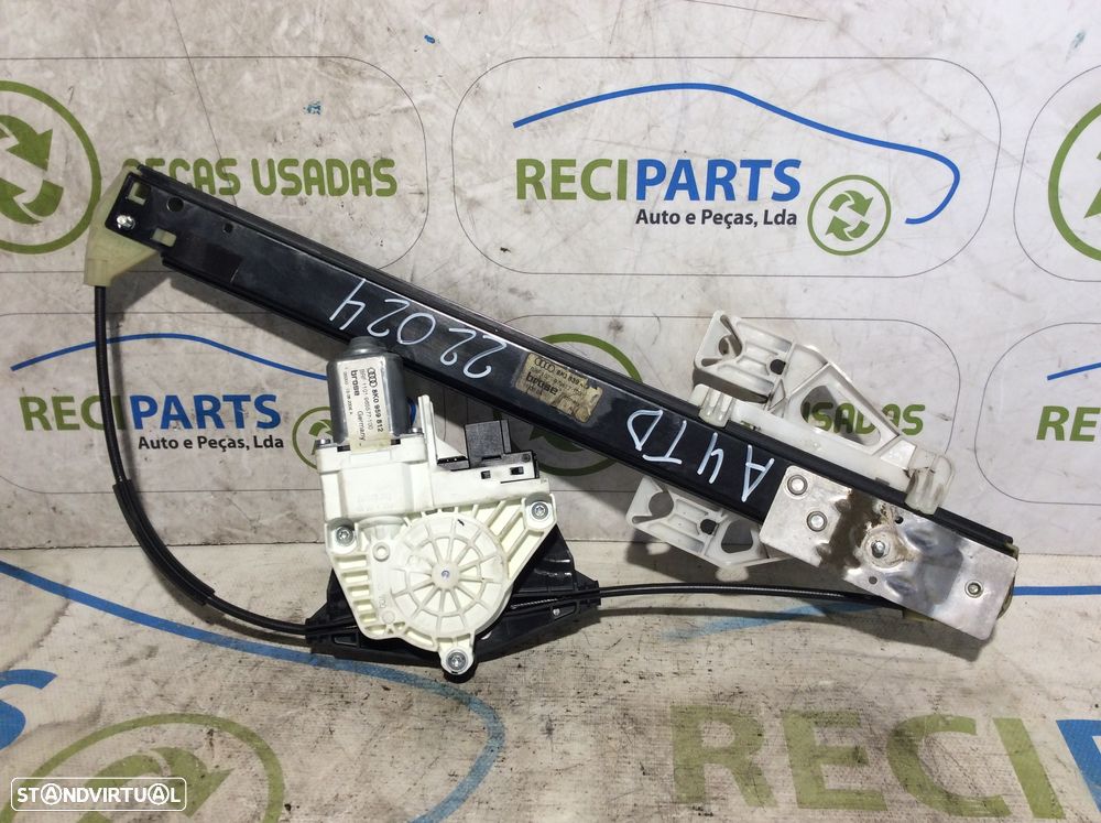 Elevador trás direito Audi A4 B8 Ref. 8K0959812 - 1