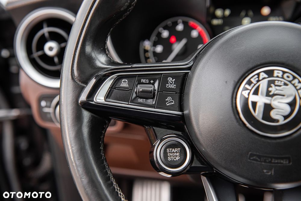 Alfa Romeo Stelvio 2.2 JTDM Super - 22