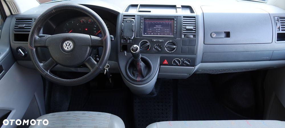 Volkswagen Transporter - 11