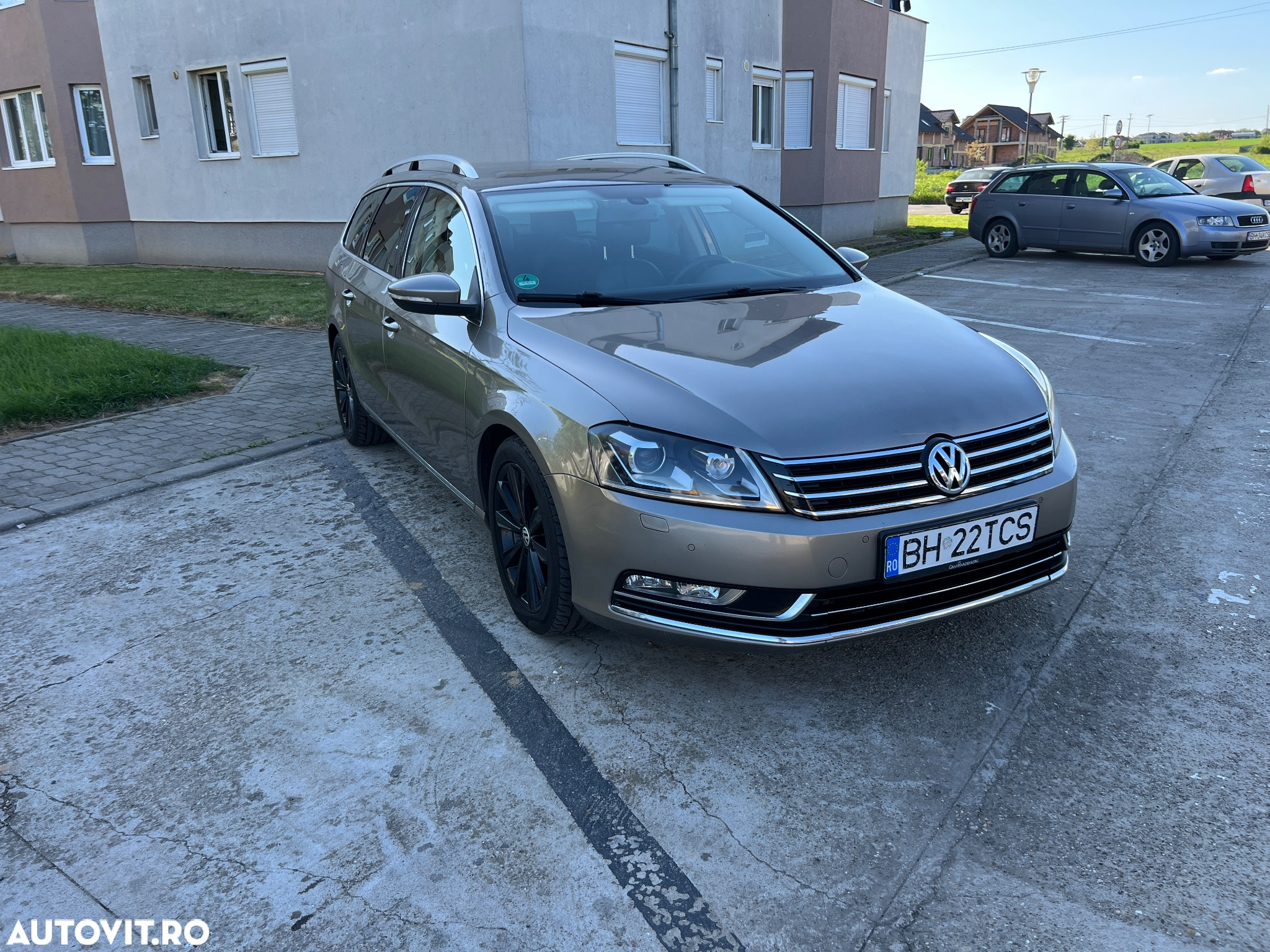 Volkswagen Passat Variant 2.0 TDI BlueMotion Technology Highline - 4