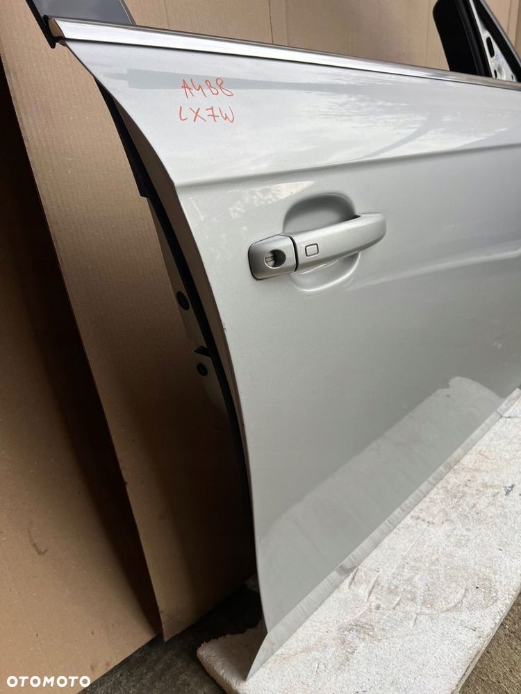 audi a4 b8 drzwi prawy przód prawe przednie lx7w srebrne - 9