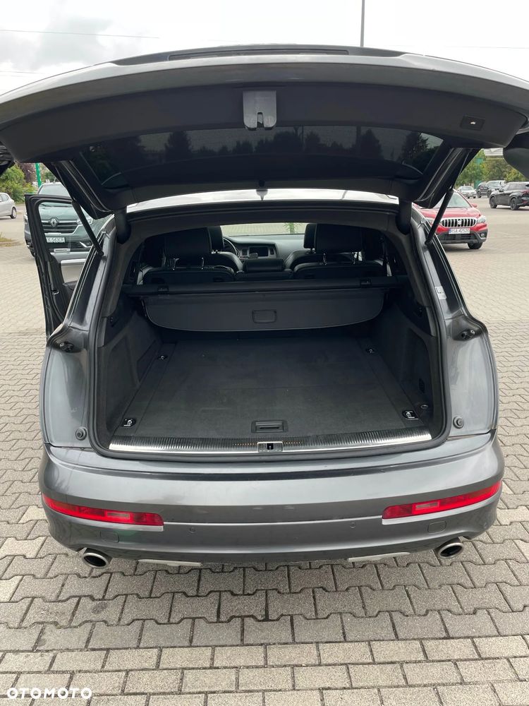 Audi Q7 - 7