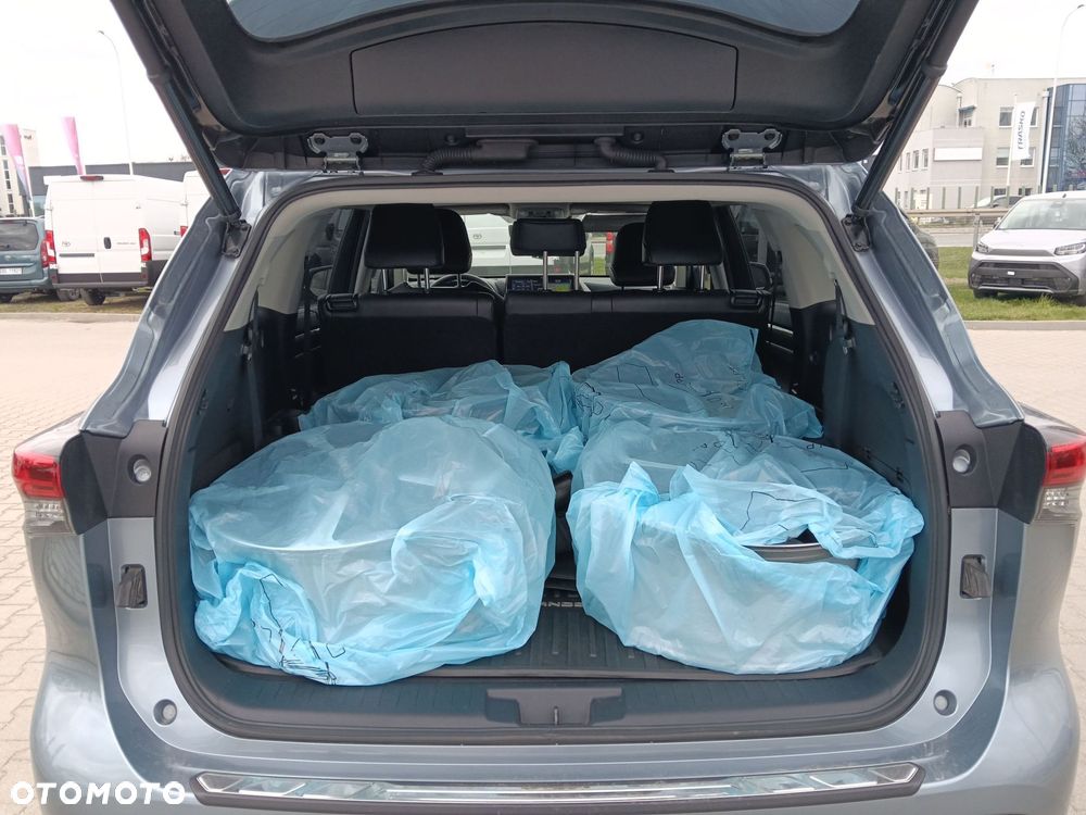 Toyota Highlander - 12