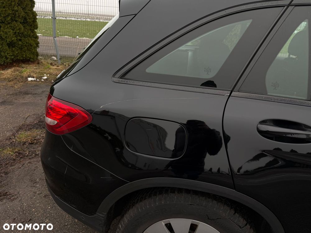 Mercedes-Benz GLC 220 d 4Matic 9G-TRONIC - 15