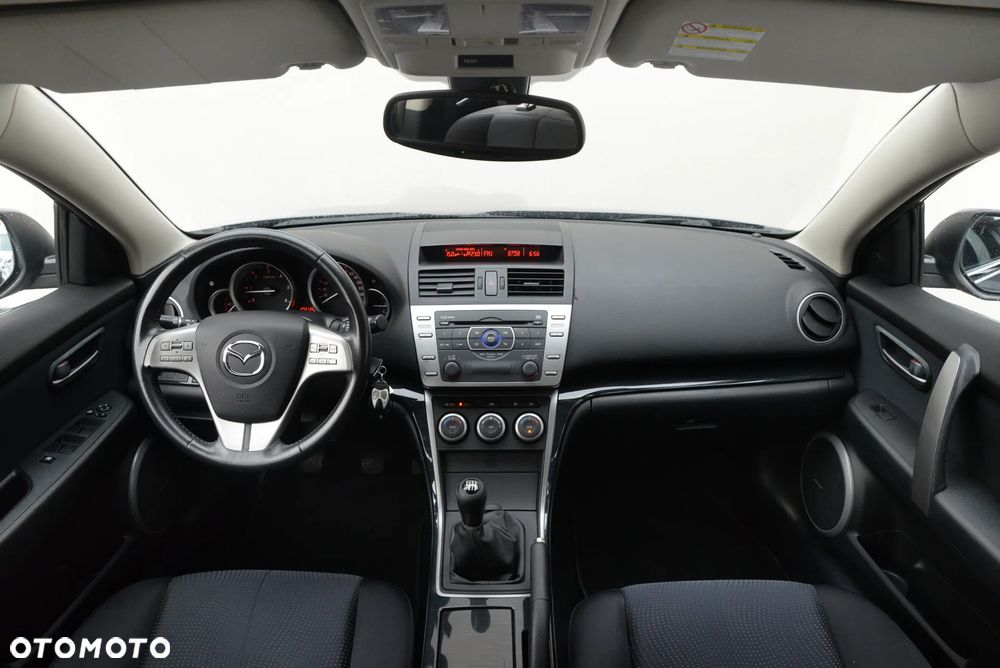 Mazda 6 2.0 CD Exclusive + - 6