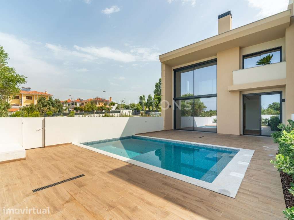 Moradia construção nova com jardim e piscina privativa no Condomíni... - Grande imagem: 3/37