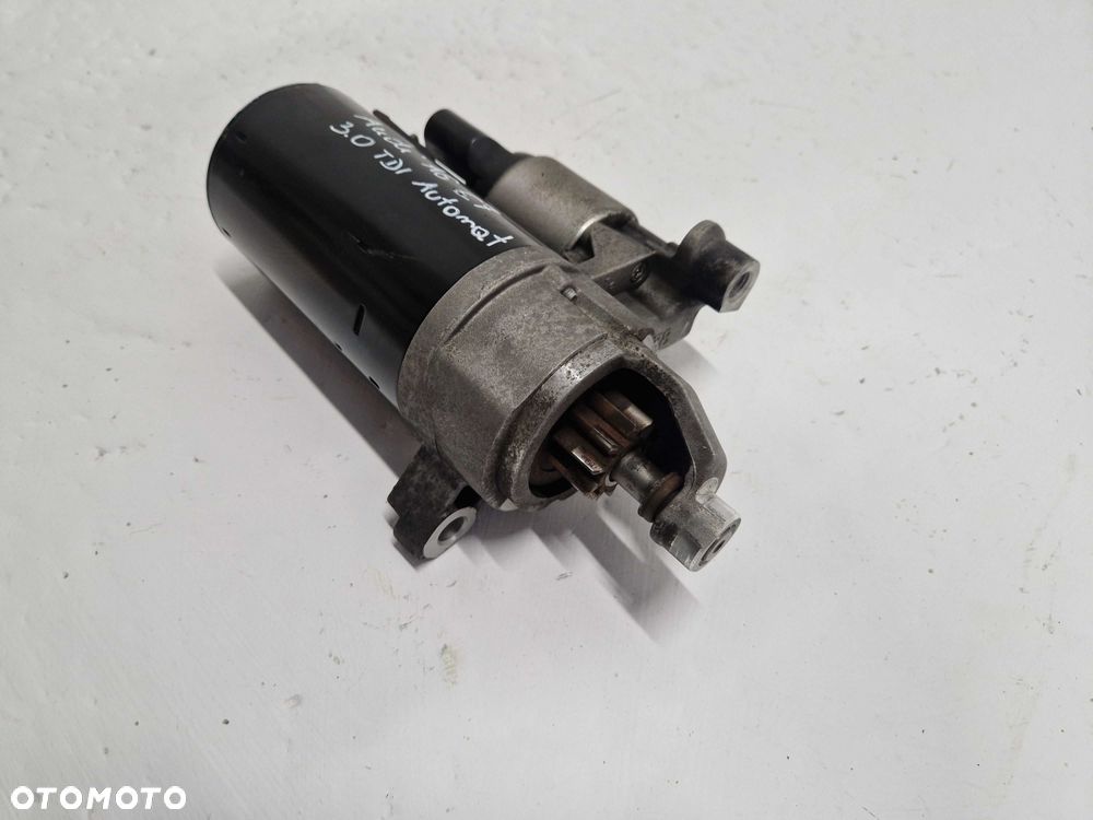 Rozrusznik BOSCH Audi A6 C7 A4 A5 A7 A8 3.0 TDI Automat ORYGINAŁ - 3
