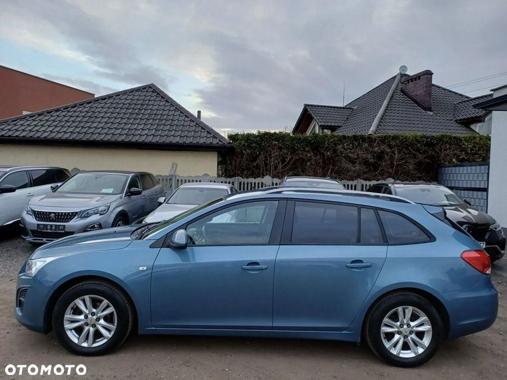 Chevrolet Cruze 1.6 LT+ - 4