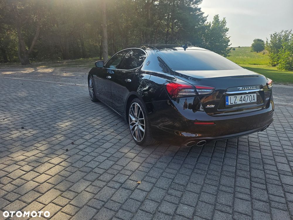 Maserati Ghibli S GranLusso - 3