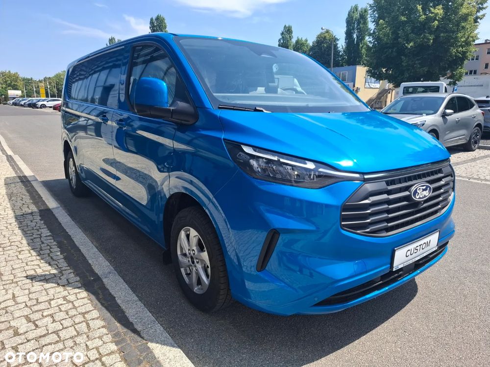 Ford Transit Custom VAN Limited AWD - 4